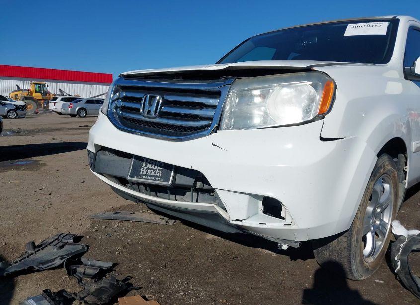 Photo 6 of 2014 Honda Pilot EX-L (VIN 5FNYF3H5XEB008165)