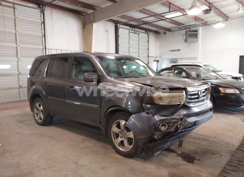 2014 Honda Pilot EX-L (VIN 5FNYF3H5XEB018484) main photo