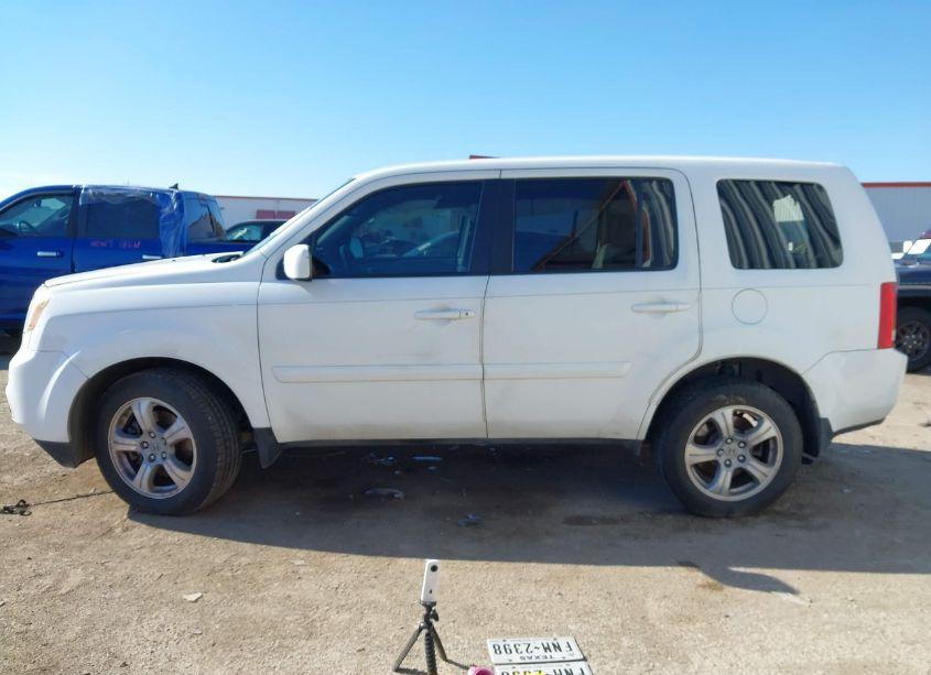 Photo 14 of 2015 Honda Pilot EX-L (VIN 5FNYF3H5XFB003730)