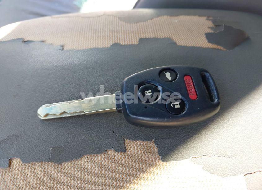 Photo 11 of 2011 Honda Pilot EX-L (VIN 5FNYF3H61BB014151)