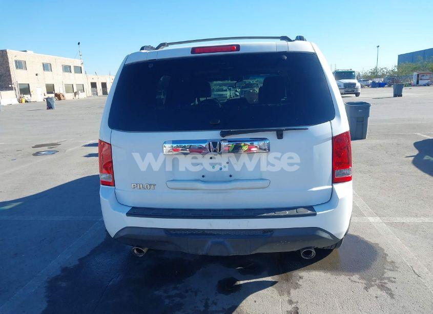Photo 17 of 2014 Honda Pilot EX-L (VIN 5FNYF3H61EB022139)