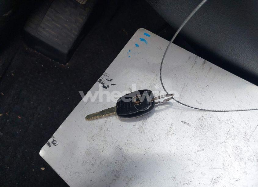 Photo 11 of 2011 Honda Pilot EX-L (VIN 5FNYF3H63BB014412)