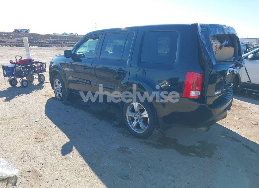 Photo 3 of 2012 Honda Pilot EX-L (VIN 5FNYF3H63CB036962)