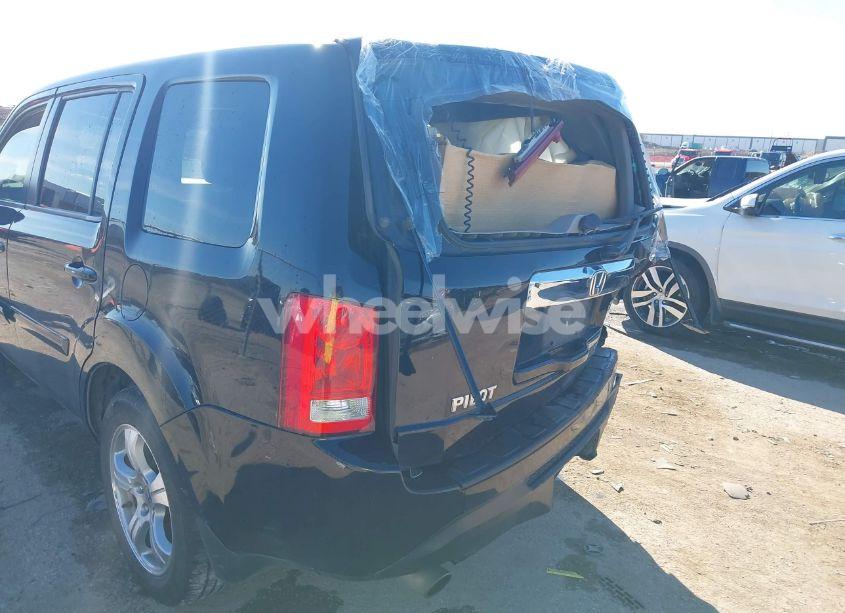 Photo 6 of 2012 Honda Pilot EX-L (VIN 5FNYF3H63CB036962)