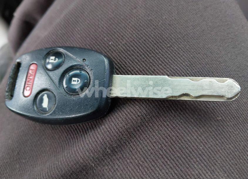 Photo 11 of 2010 Honda Pilot EX-L (VIN 5FNYF3H65AB017939)