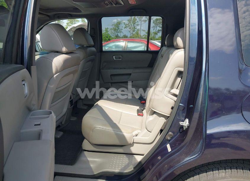 Photo 8 of 2011 Honda Pilot EX-L (VIN 5FNYF3H66BB023282)