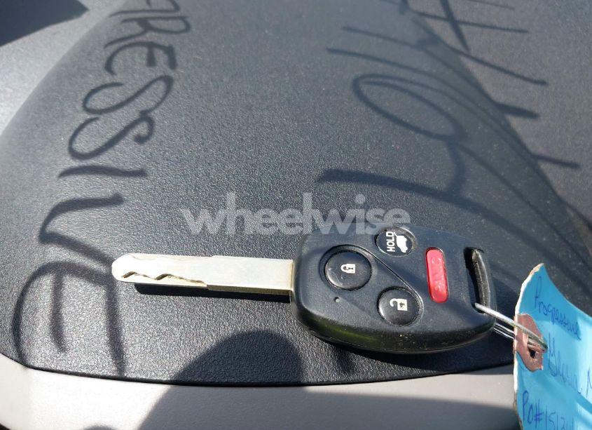 Photo 11 of 2012 Honda Pilot EX-L (VIN 5FNYF3H66CB024191)