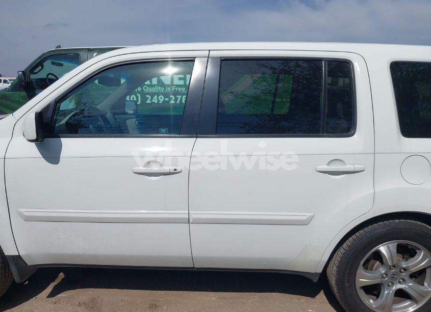 Photo 14 of 2012 Honda Pilot EX-L (VIN 5FNYF3H66CB024191)