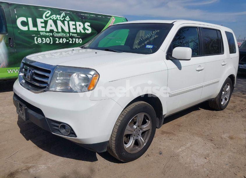 Photo 2 of 2012 Honda Pilot EX-L (VIN 5FNYF3H66CB024191)