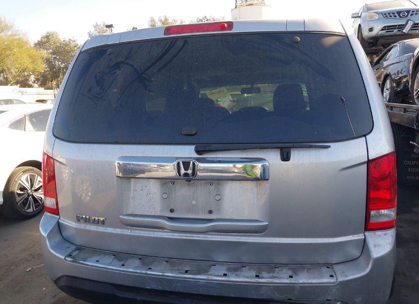 Photo 12 of 2014 Honda Pilot EX-L (VIN 5FNYF3H66EB028860)