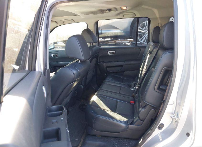 Photo 8 of 2014 Honda Pilot EX-L (VIN 5FNYF3H66EB028860)