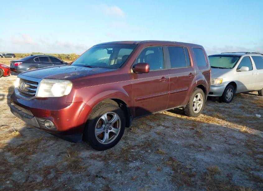 Photo 2 of 2012 Honda Pilot EX-L (VIN 5FNYF3H67CB036933)