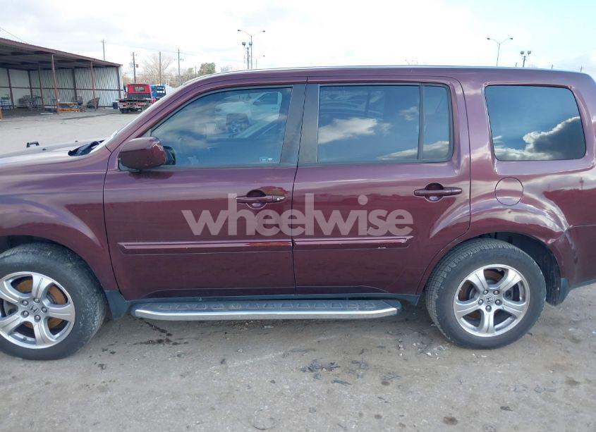 Photo 14 of 2012 Honda Pilot EX-L (VIN 5FNYF3H68CB035581)