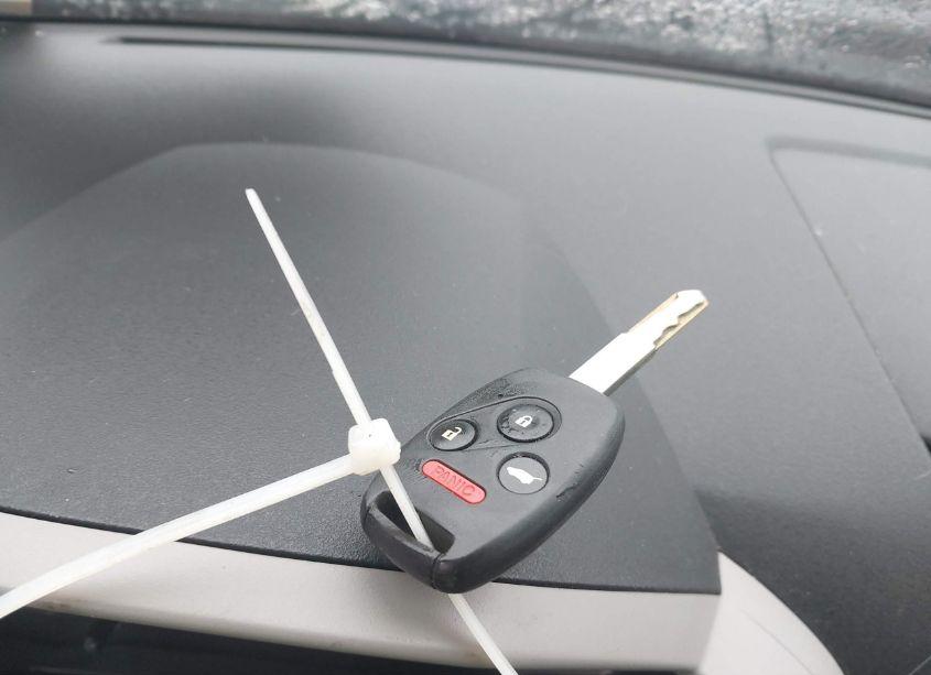 Photo 11 of 2010 Honda Pilot EX-L (VIN 5FNYF3H69AB016678)