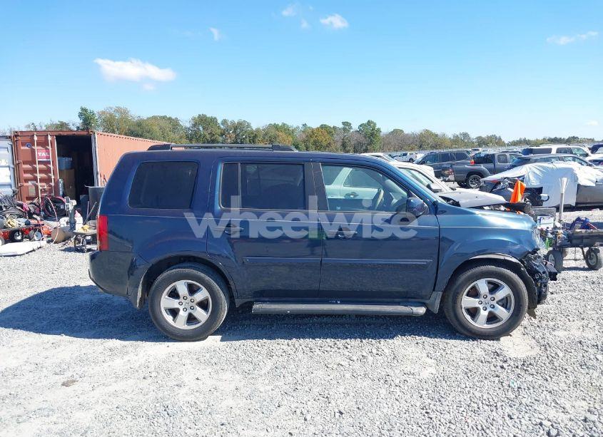 Photo 13 of 2011 Honda Pilot EX-L (VIN 5FNYF3H6XBB003603)