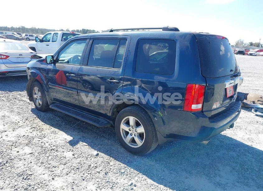 Photo 3 of 2011 Honda Pilot EX-L (VIN 5FNYF3H6XBB003603)