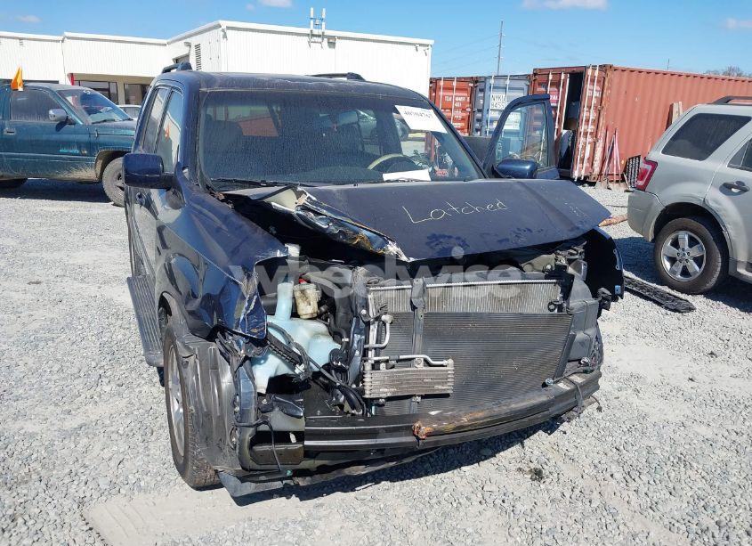 Photo 6 of 2011 Honda Pilot EX-L (VIN 5FNYF3H6XBB003603)