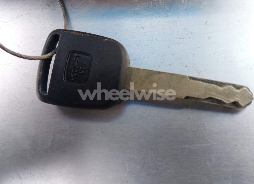 Photo 11 of 2011 Honda Pilot EX-L (VIN 5FNYF3H6XBB041672)