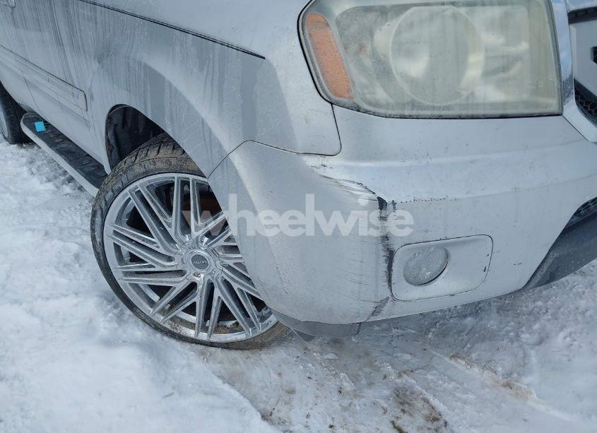 Photo 18 of 2011 Honda Pilot EX-L (VIN 5FNYF3H6XBB041672)