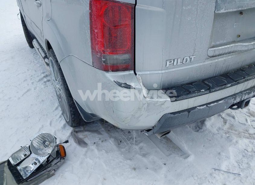 Photo 19 of 2011 Honda Pilot EX-L (VIN 5FNYF3H6XBB041672)