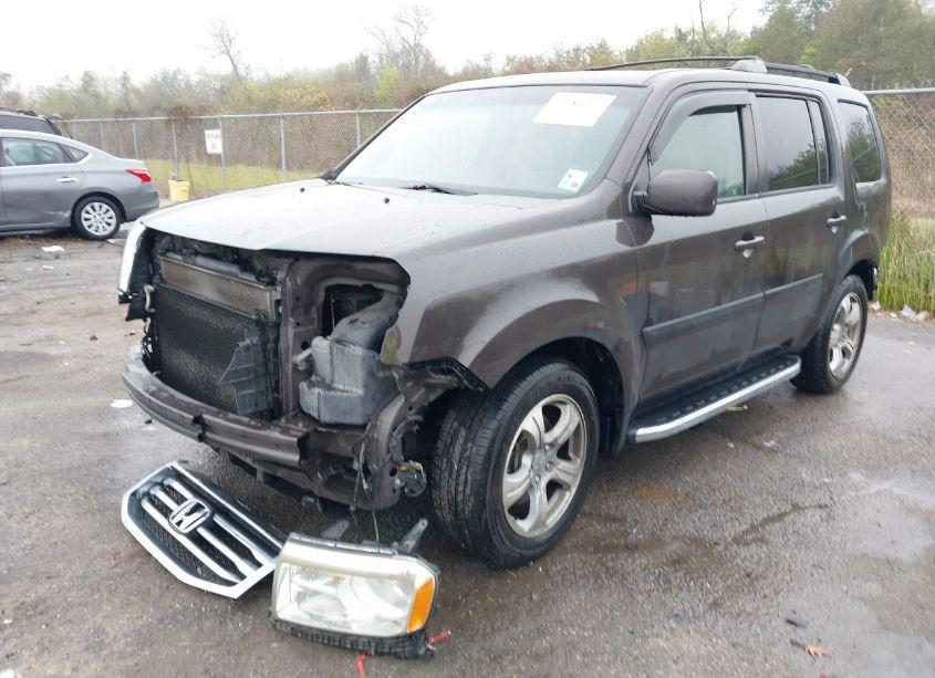 Photo 2 of 2012 Honda Pilot EX-L (VIN 5FNYF3H6XCB029216)