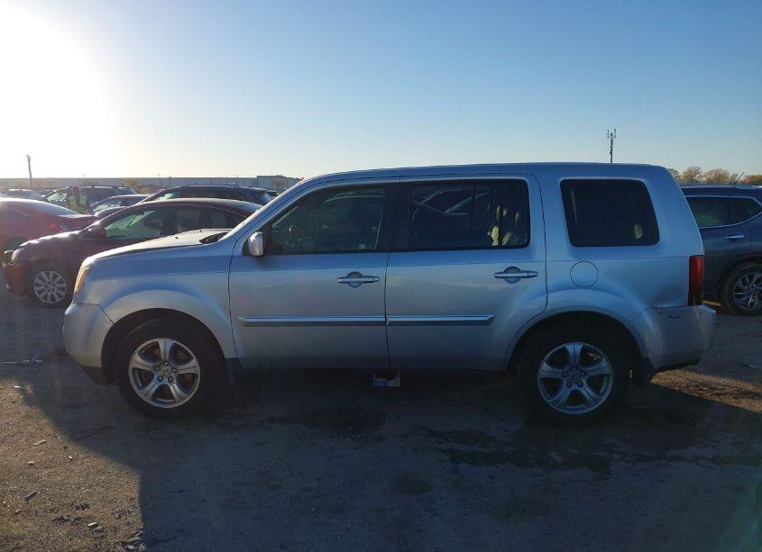 Photo 15 of 2012 Honda Pilot EX-L (VIN 5FNYF3H70CB041271)