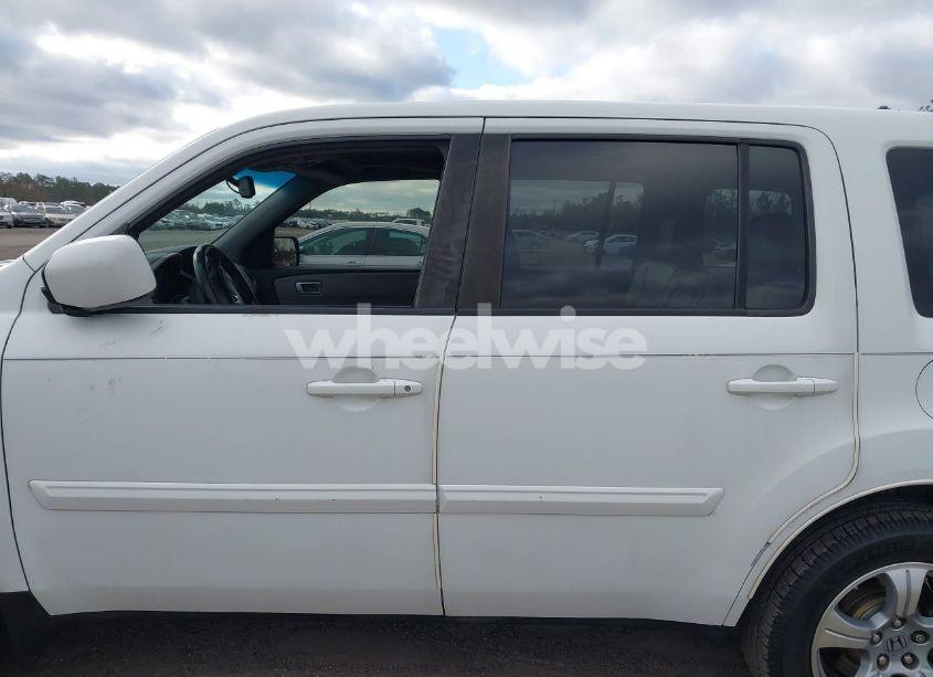 Photo 14 of 2012 Honda Pilot EX-L (VIN 5FNYF3H71CB043160)