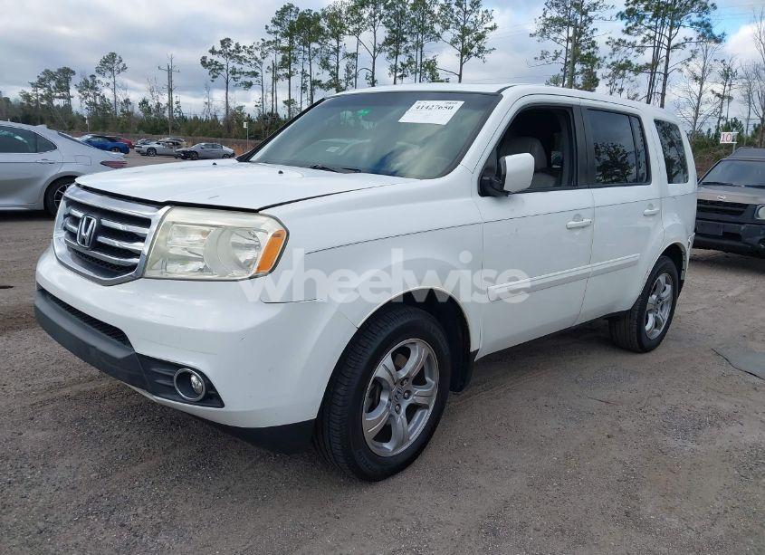 Photo 2 of 2012 Honda Pilot EX-L (VIN 5FNYF3H71CB043160)