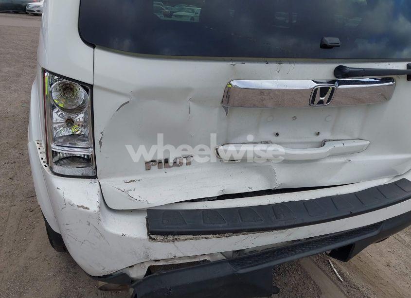 Photo 6 of 2012 Honda Pilot EX-L (VIN 5FNYF3H71CB043160)