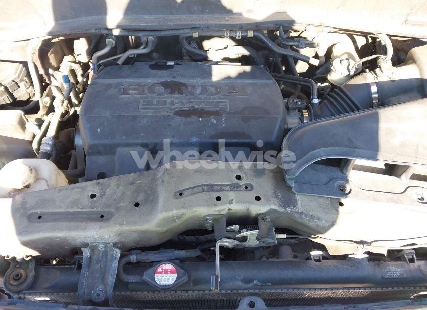 Photo 10 of 2011 Honda Pilot EX-L (VIN 5FNYF3H72BB009825)