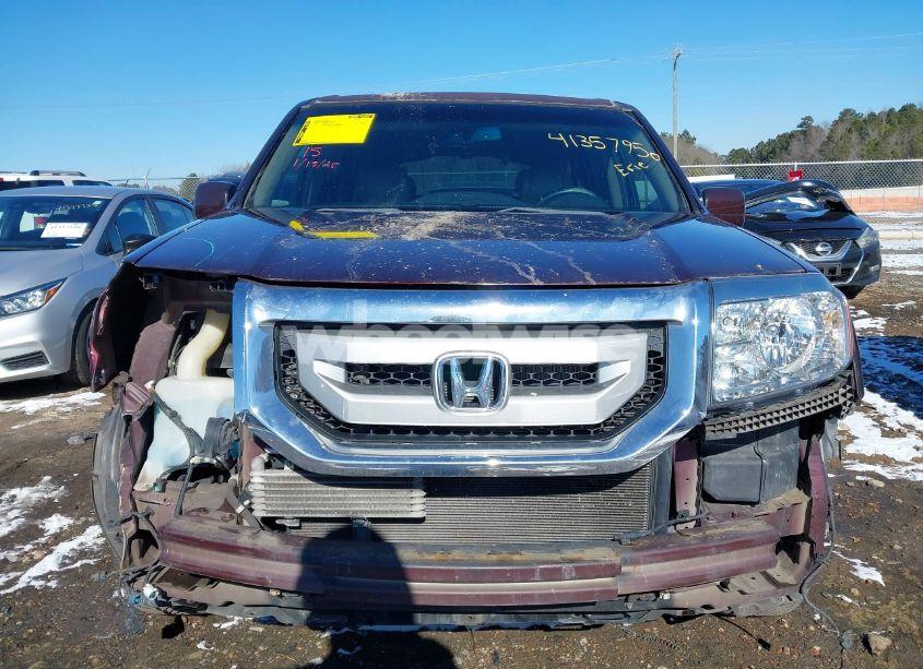 Photo 12 of 2011 Honda Pilot EX-L (VIN 5FNYF3H72BB009825)