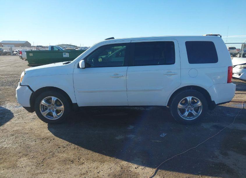 Photo 14 of 2015 Honda Pilot EX-L (VIN 5FNYF3H72FB006042)