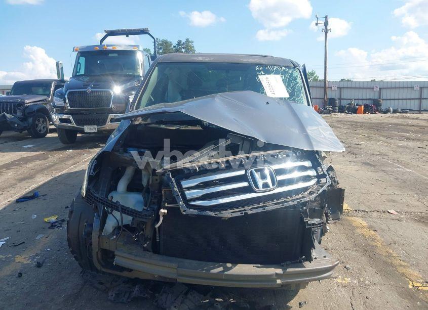 Photo 12 of 2015 Honda Pilot EX-L (VIN 5FNYF3H76FB005735)