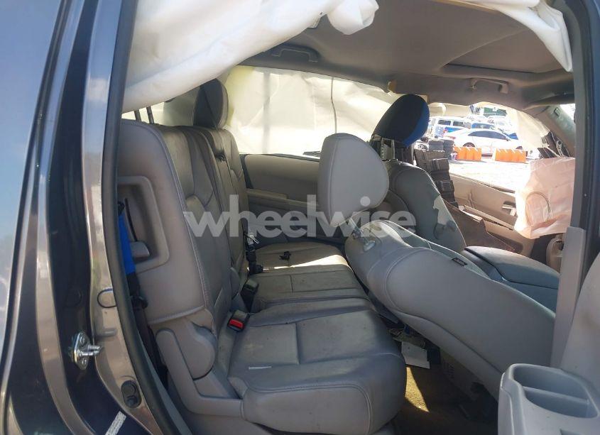Photo 8 of 2015 Honda Pilot EX-L (VIN 5FNYF3H76FB005735)