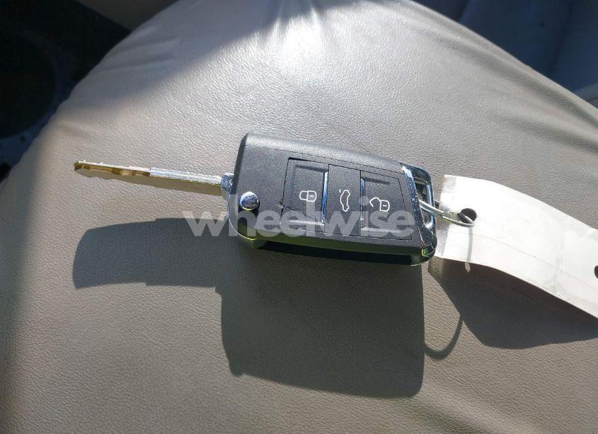 Photo 11 of 2012 Honda Pilot EX-L (VIN 5FNYF3H78CB004663)