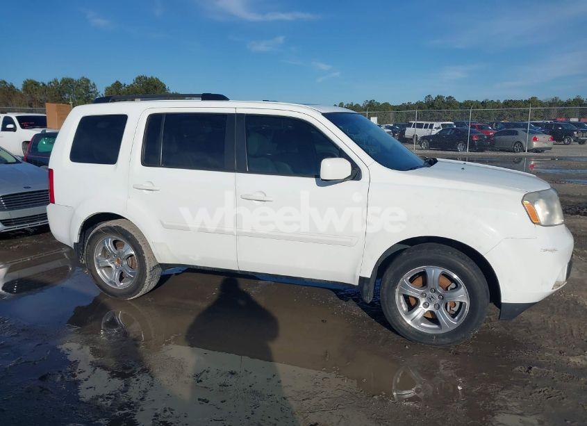 Photo 13 of 2012 Honda Pilot EX-L (VIN 5FNYF3H78CB004663)