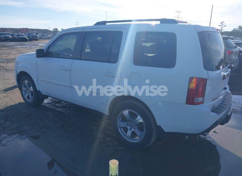 Photo 3 of 2012 Honda Pilot EX-L (VIN 5FNYF3H78CB004663)