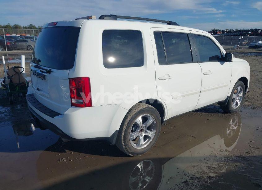 Photo 4 of 2012 Honda Pilot EX-L (VIN 5FNYF3H78CB004663)