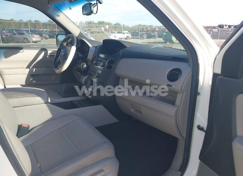 Photo 5 of 2012 Honda Pilot EX-L (VIN 5FNYF3H78CB004663)