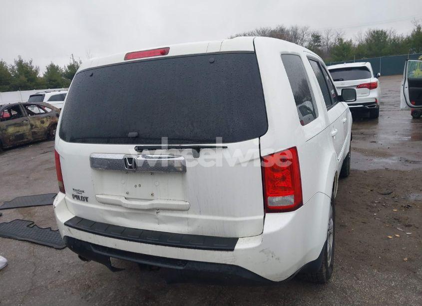 Photo 16 of 2014 Honda Pilot EX-L (VIN 5FNYF3H79EB024357)