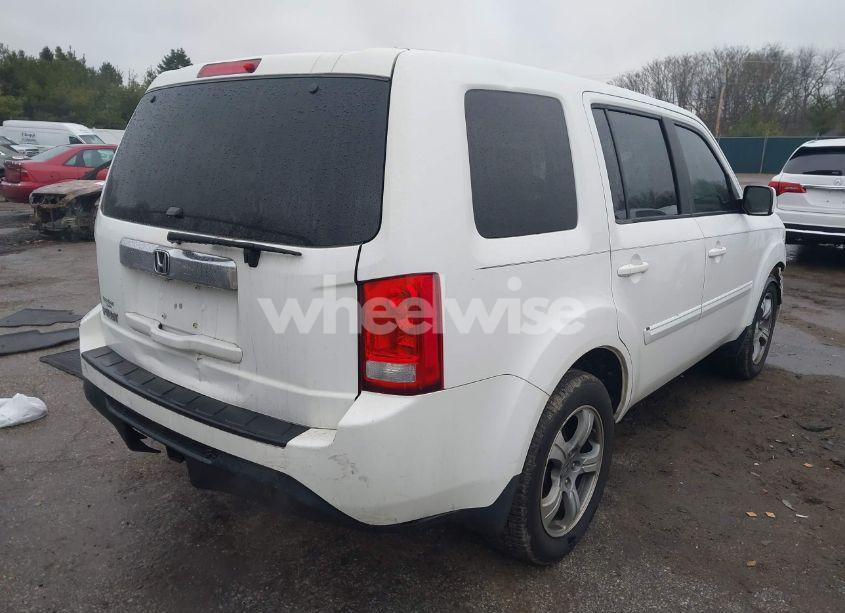 Photo 4 of 2014 Honda Pilot EX-L (VIN 5FNYF3H79EB024357)