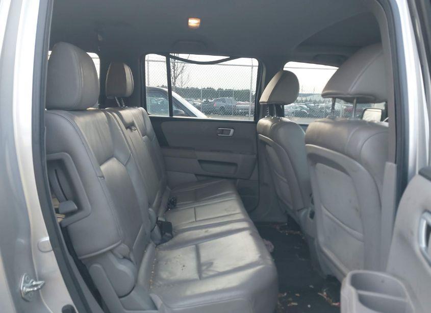 Photo 8 of 2012 Honda Pilot EX-L (VIN 5FNYF3H7XCB044274)