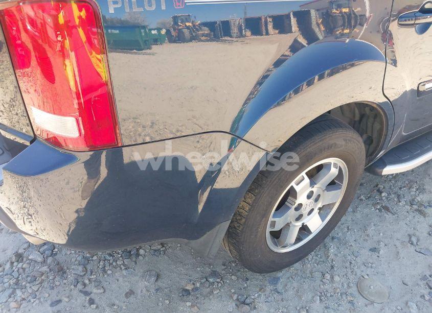 Photo 6 of 2010 Honda Pilot TOURING (VIN 5FNYF3H84AB022700)