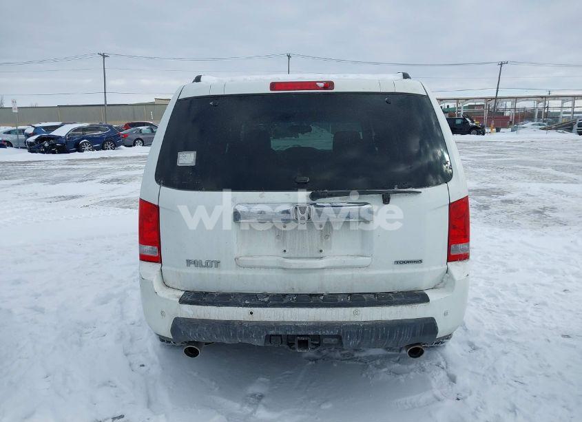 Photo 16 of 2010 Honda Pilot TOURING (VIN 5FNYF3H86AB008233)