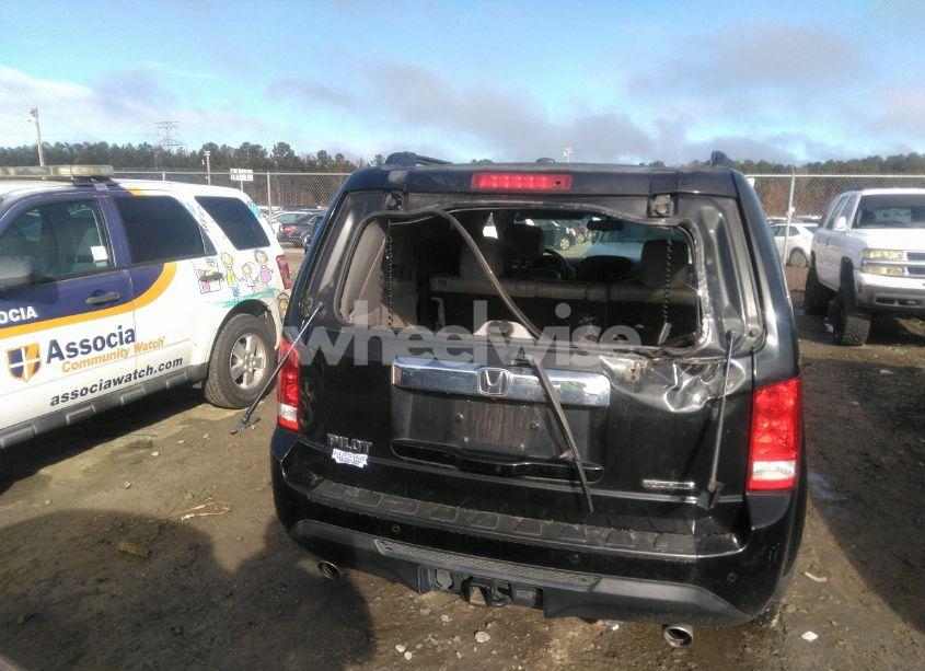 Photo 17 of 2012 Honda Pilot TOURING (VIN 5FNYF3H90CB035309)