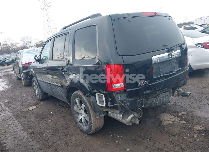 Photo 3 of 2012 Honda Pilot TOURING (VIN 5FNYF3H90CB035343)