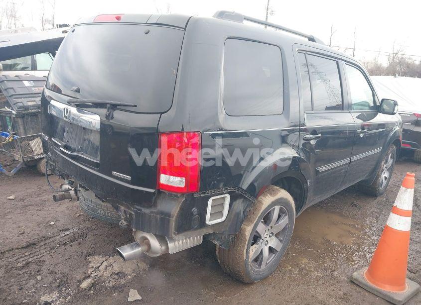Photo 4 of 2012 Honda Pilot TOURING (VIN 5FNYF3H90CB035343)