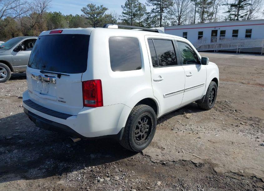 Photo 4 of 2013 Honda Pilot TOURING (VIN 5FNYF3H90DB030631)