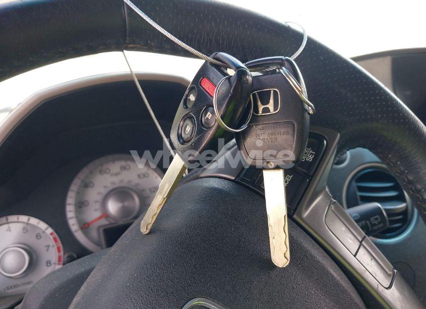 Photo 11 of 2011 Honda Pilot TOURING (VIN 5FNYF3H91BB025693)