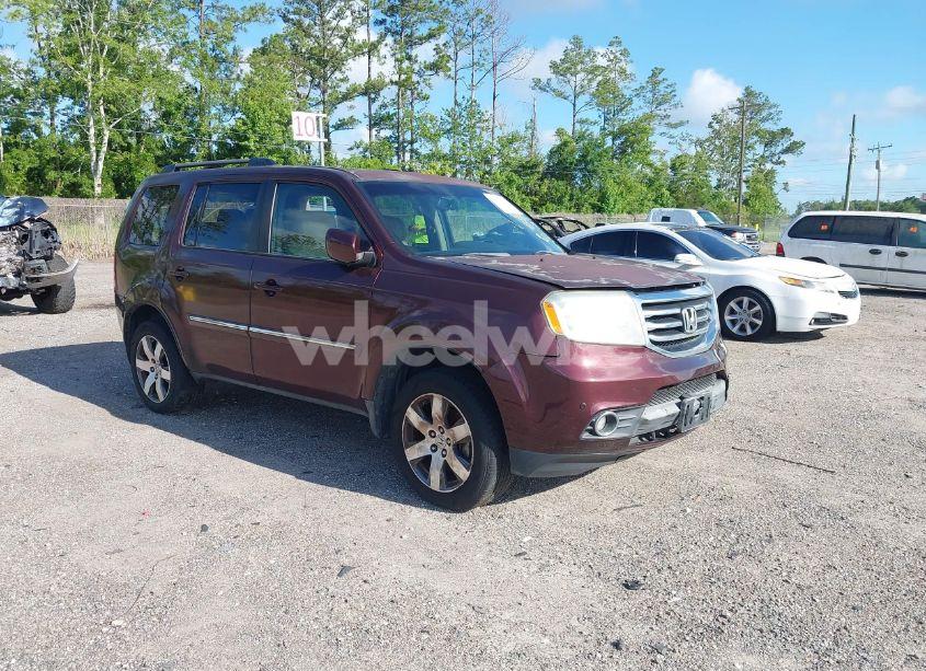 2013 Honda Pilot TOURING (VIN 5FNYF3H91DB018035) main photo